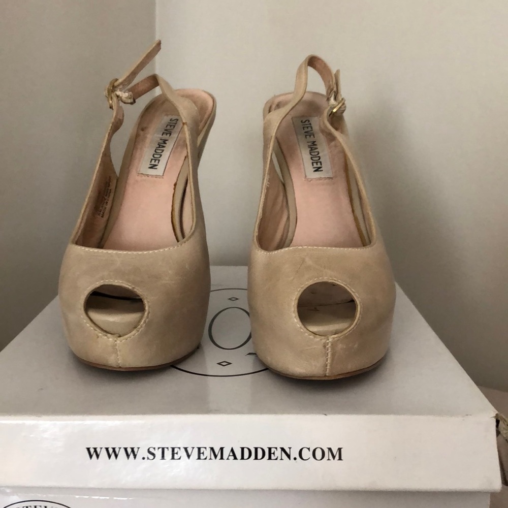 Steve Madden Alludde Bone Leather Slingback Peep Toe Heel Size 6